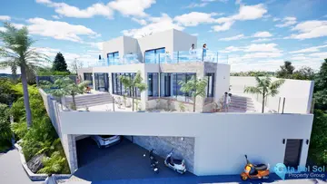 4 bedroom House for Sale in Fuengirola