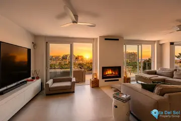 5 bedroom House for Sale in Torrequebrada-35970