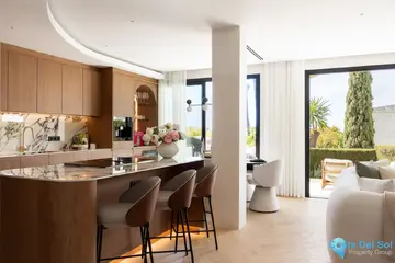 4 bedroom House for Sale in La Quinta-36097