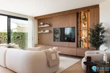 4 bedroom House for Sale in La Quinta-36103