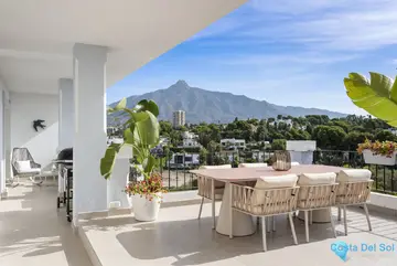 5 bedroom Apartment for Sale in Nueva Andalucía