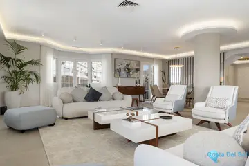 5 bedroom Apartment for Sale in Nueva Andalucía-36392