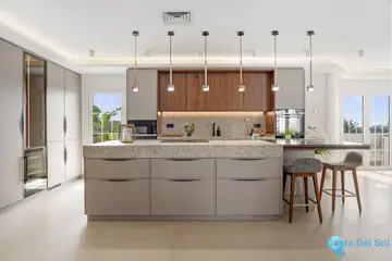 5 bedroom Apartment for Sale in Nueva Andalucía-36393