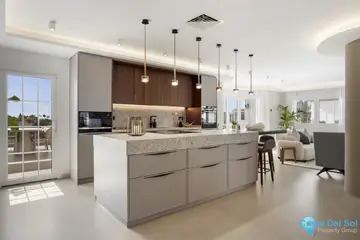5 bedroom Apartment for Sale in Nueva Andalucía-36394