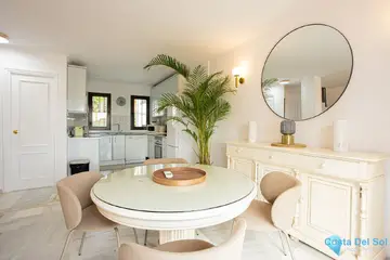 2 bedroom Apartment for Sale in The Golden Mile-101246