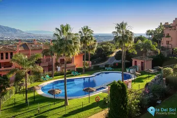 3 bedroom Apartment for Sale in La Mairena-101259