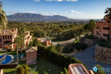 3 bedroom Apartment for Sale in La Mairena-101257