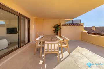 2 bedroom Apartment for Sale in Benahavís-16271