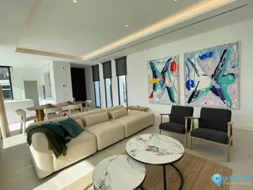 6 bedroom House for Sale in Estepona-36818
