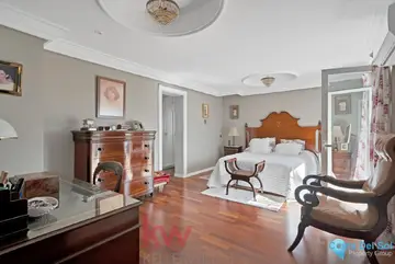 6 bedroom House for Sale in Málaga-36907