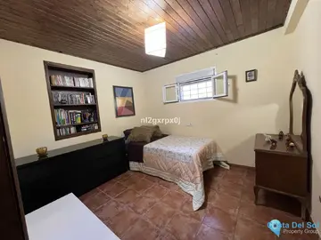 5 bedroom House for Sale in Marbella-37022