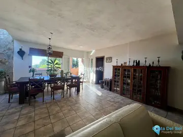 5 bedroom House for Sale in Marbella-37010