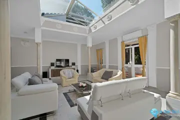 10 bedroom House for Sale in Marbella