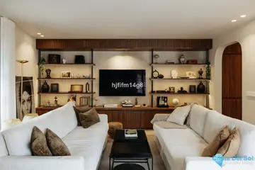 3 bedroom House for Sale in The Golden Mile-37098