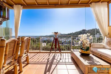 4 bedroom Apartment for Sale in La Mairena