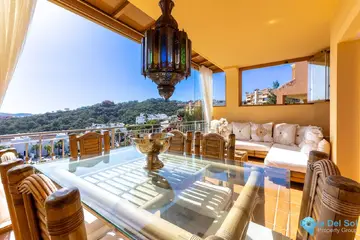 4 bedroom Apartment for Sale in La Mairena-101276