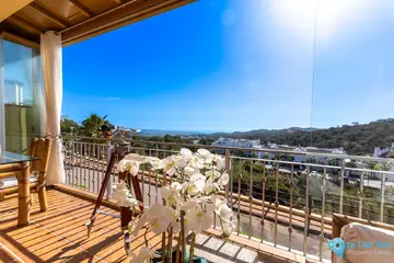 4 bedroom Apartment for Sale in La Mairena-101281