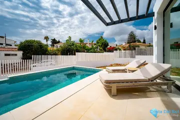 4 bedroom House for Sale in El Chaparral-37163