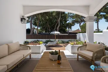 6 bedroom House for Sale in Nueva Andalucía-37228