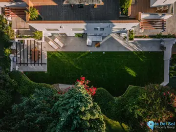 4 bedroom Apartment for Sale in The Golden Mile-37274