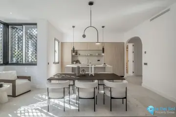 3 bedroom Apartment for Sale in The Golden Mile-37328