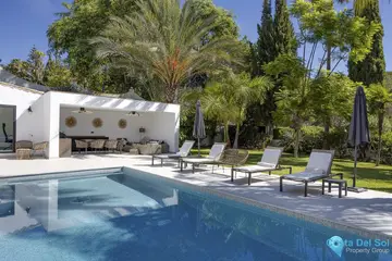 5 bedroom House for Sale in El Paraiso-37448