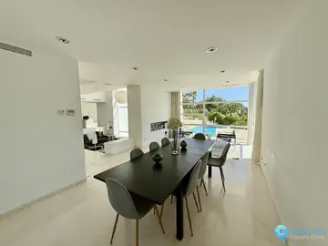 4 bedroom House for Sale in Valtocado-37462