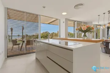 4 bedroom Apartment for Sale in Estepona-37683