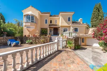 8 bedroom House for Sale in Marbella-37706