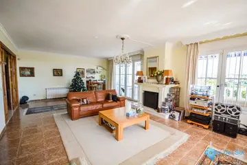8 bedroom House for Sale in Estepona-37740