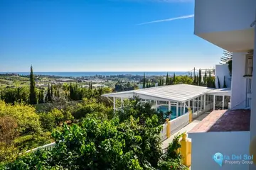 8 bedroom House for Sale in Estepona-37733