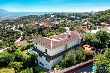 5 bedroom House for Sale in La Mairena-37867