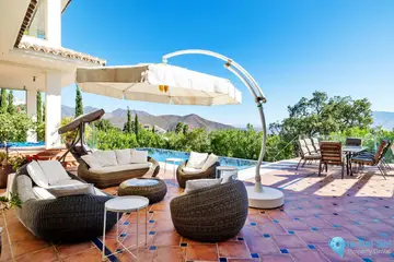 5 bedroom House for Sale in La Mairena-37871