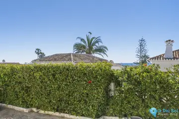 3 bedroom House for Sale in El Chaparral-101299