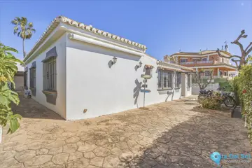 3 bedroom House for Sale in El Chaparral-101302