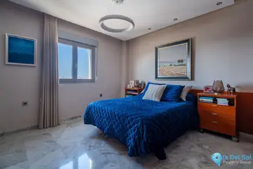 4 bedroom Apartment for Sale in Málaga-37915