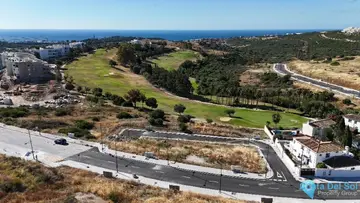 1000m2 Plot for Sale in Estepona-37919