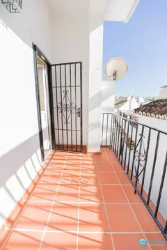 6 bedroom House for Sale in Marbella-37945