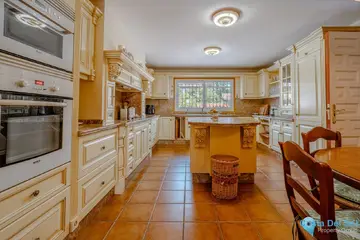 5 bedroom House for Sale in El Paraiso-38138