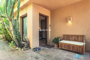 2 bedroom House for Sale in Marbella-38157