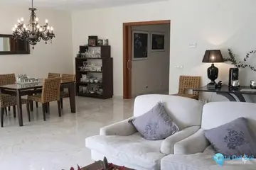 4 bedroom Apartment for Sale in Marbella-101321
