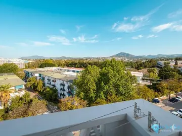 4 bedroom Apartment for Sale in Marbella-101323