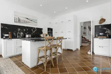 5 bedroom House for Sale in Las Chapas-38249
