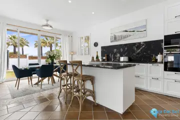 5 bedroom House for Sale in Las Chapas-38251
