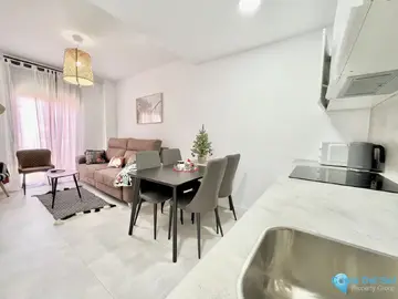 15 bedroom Apartment for Sale in Málaga-38301