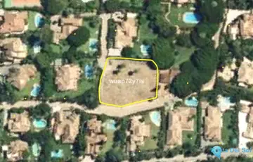 1718m2 Plot for Sale in Guadalmina Baja-38634