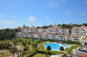 3 bedroom Apartment for Sale in Benalmadena Pueblo-101329