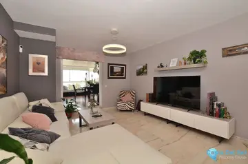 3 bedroom Apartment for Sale in Benalmadena Pueblo-101333