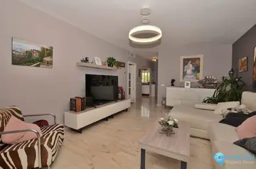 3 bedroom Apartment for Sale in Benalmadena Pueblo-101335