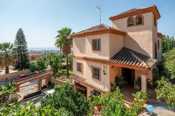 4 bedroom House for Sale in Marbella-38819